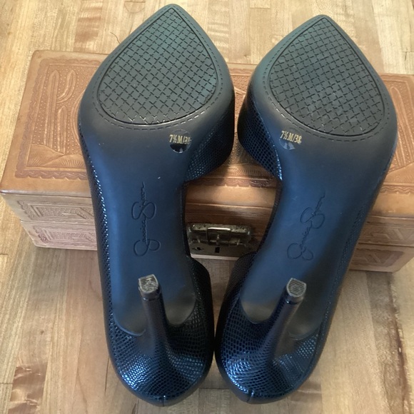 Jessica Simpson Lovvey Black Reptile Embossed D’orsay Pointy Toed 3.5” Heels 7.5 - Picture 7 of 10